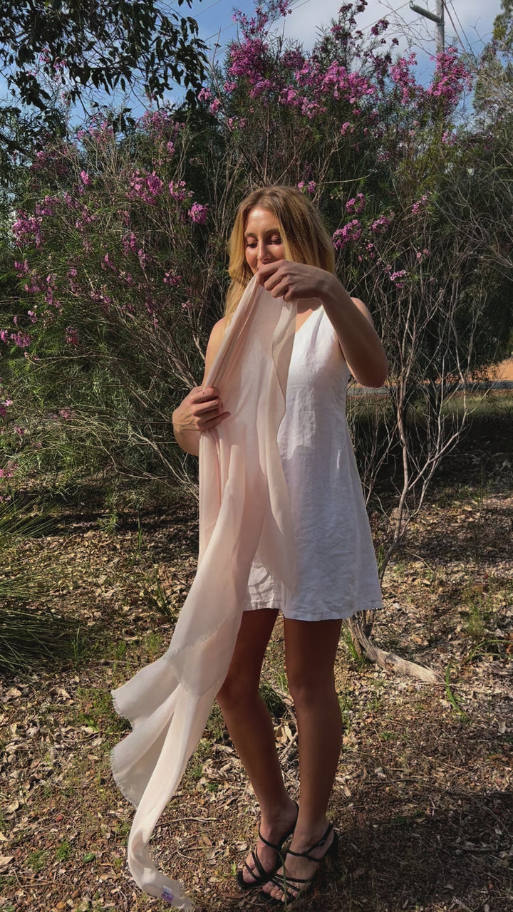 ✨ Luxury Shawl - Silk Cashmere - Delicate Rose Quartz - PRE-ORDER NOW!